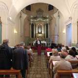 Siamo quindi andati a conoscere la storia della Corale la cui sede e �sala prove� � la settecentesca cappella di Santa Colomba...